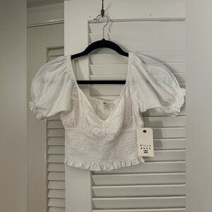 Billabong white crop top